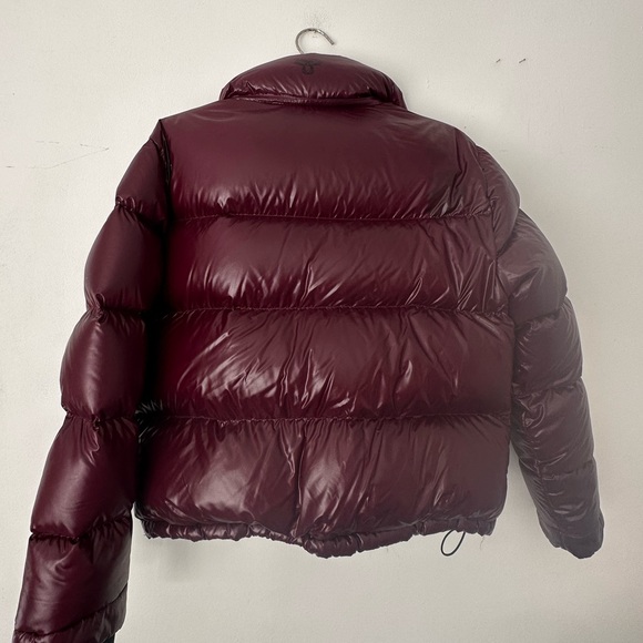 🍷TNA RED WINE SHINY SUPER PUFF - Picture 3 of 6